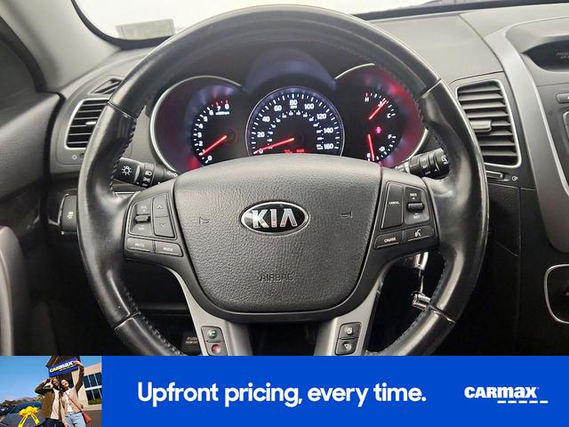 Photo of 2014 White Kia Sorento