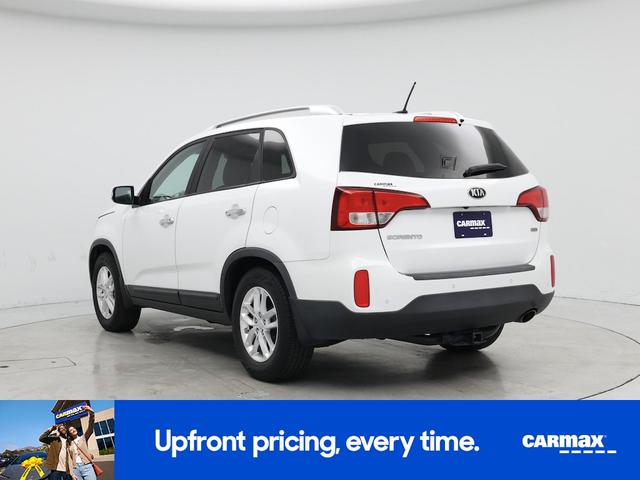 Photo of 2014 White Kia Sorento