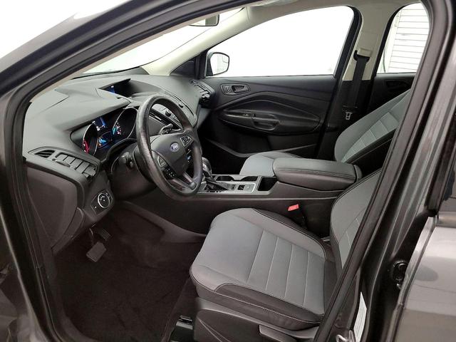 Photo of 2019 Gray Ford Escape