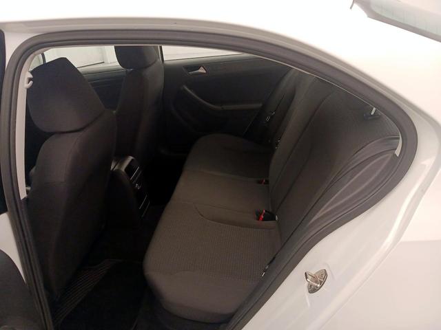 Photo of 2015 White Volkswagen Jetta