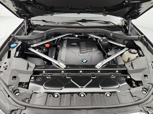 Photo of 2023 Black BMW X5
