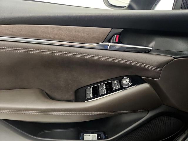 Photo of 2018 Blue Mazda Mazda6