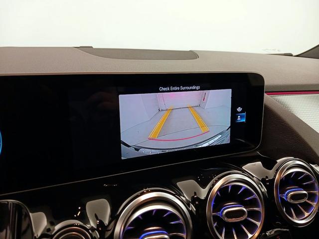 Photo of 2021 Black Mercedes-Benz GLA 250