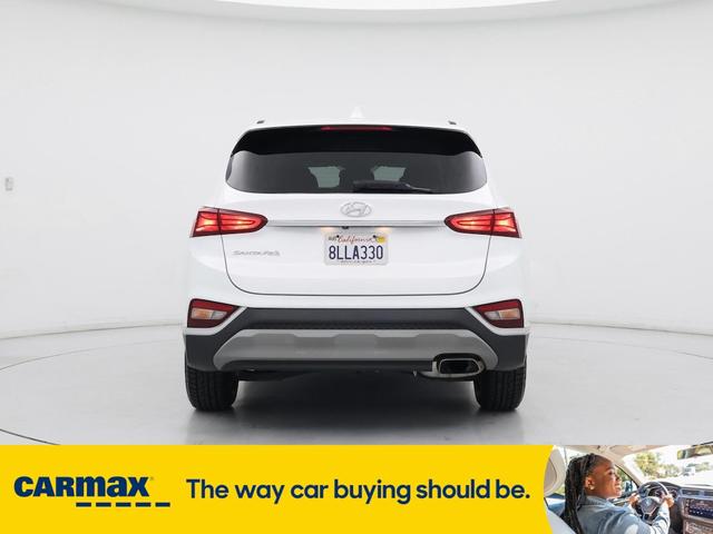 Photo of 2019 White Hyundai SANTA FE
