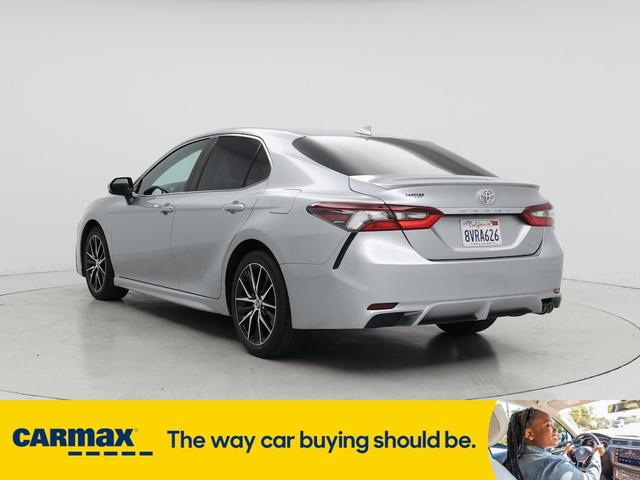 Photo of 2021 Silver Toyota Camry