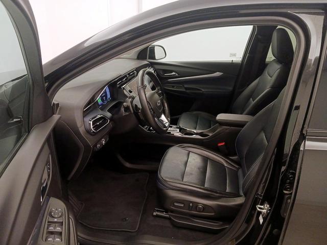 Photo of 2023 Black Chevrolet Bolt EUV