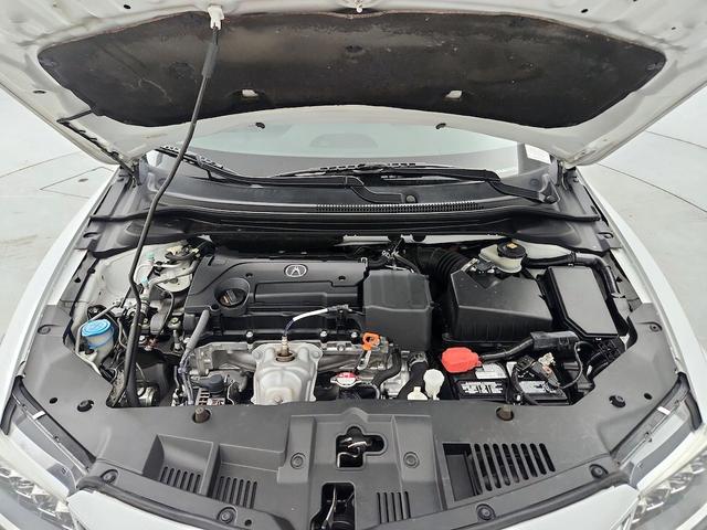 Photo of 2017 White Acura ILX