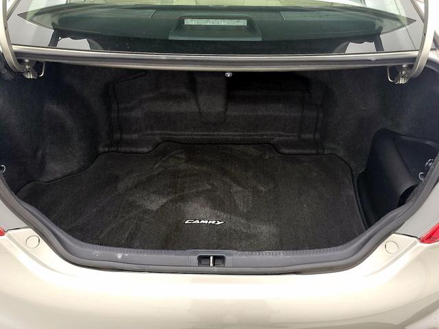 Photo of 2014 Tan Toyota Camry Hybrid