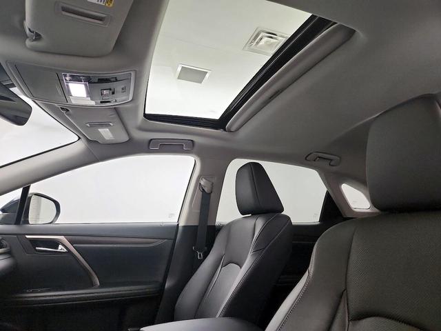Photo of 2022 Blue Lexus RX 350