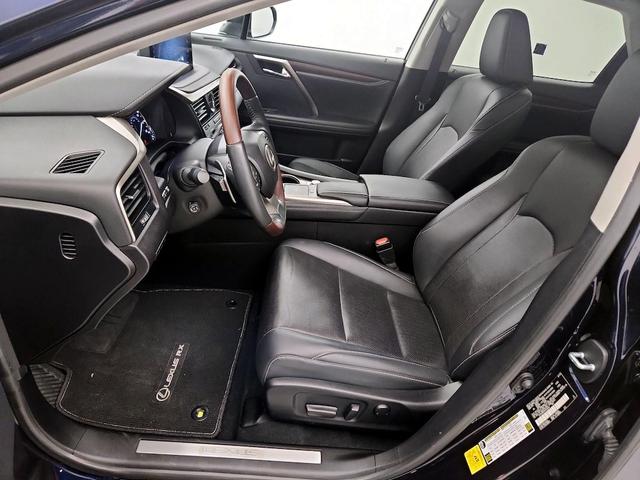 Photo of 2022 Blue Lexus RX 350