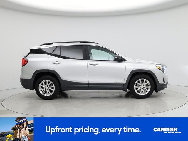 Photo of 2018 Gray GMC Terrain