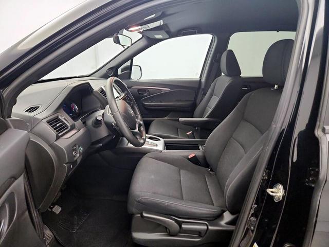 Photo of 2019 Black Honda Passport