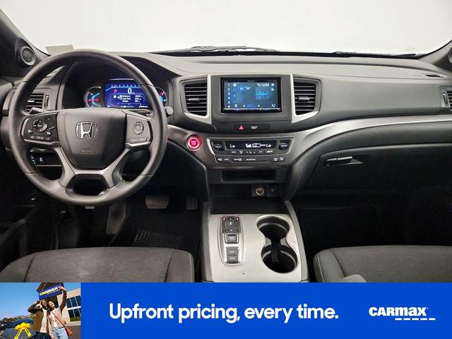 Photo of 2019 Black Honda Passport