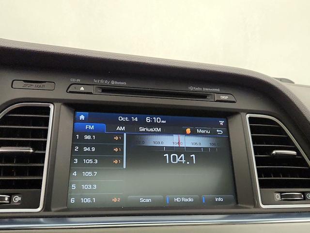 Photo of 2017 Blue Hyundai SONATA Hybrid