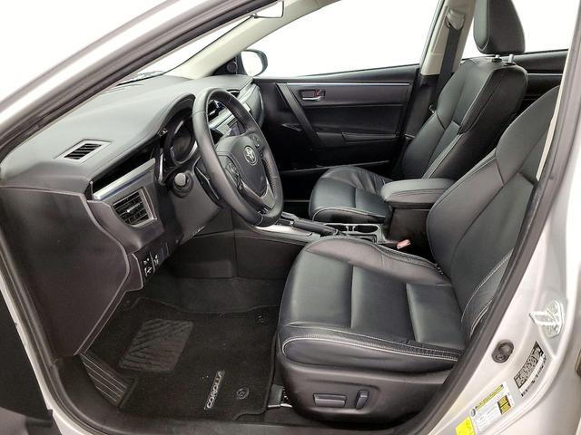 Photo of 2014 Silver Toyota Corolla