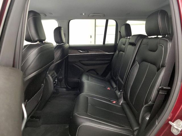 Photo of 2023 Red Jeep Grand Cherokee