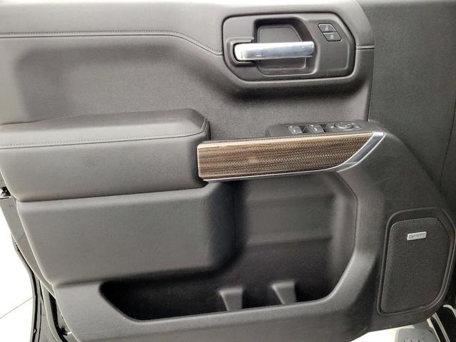 Photo of 2020 Black Chevrolet Silverado 1500