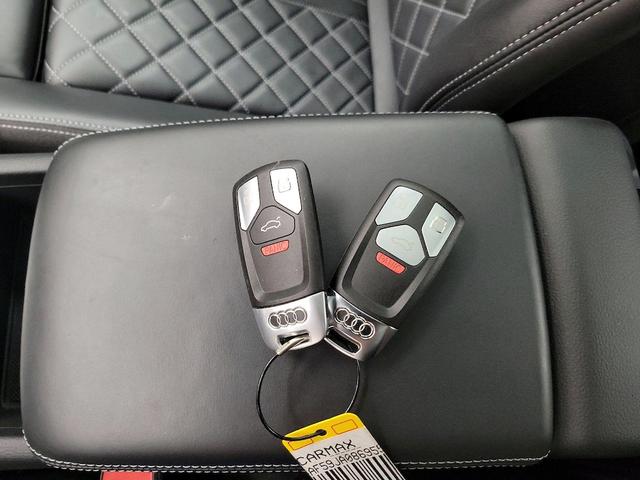 Photo of 2018 Red Audi S5