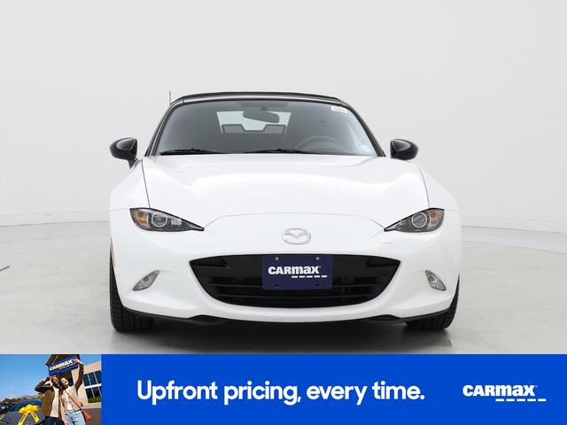 Photo of 2016 White Mazda MX-5 Miata