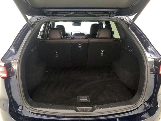 Photo of 2022 Blue Mazda CX-5