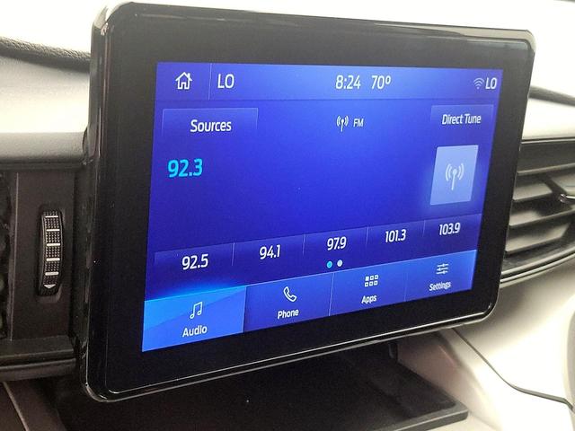 Photo of 2022 Black Ford Explorer