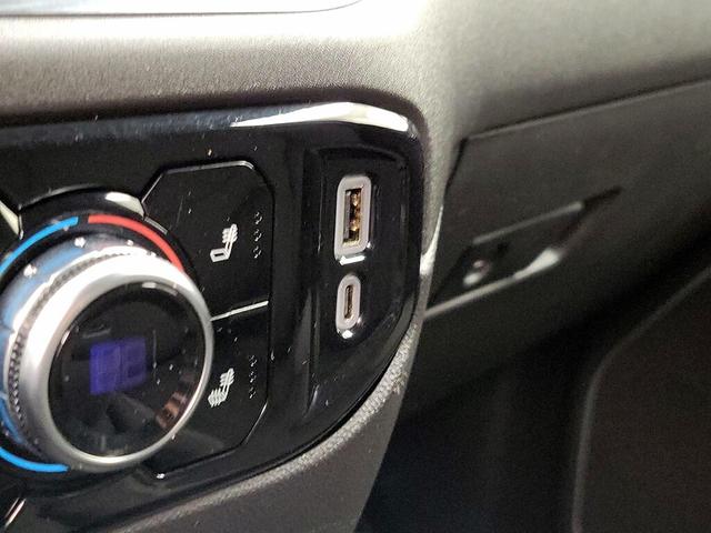Photo of 2024 Black GMC Sierra 1500