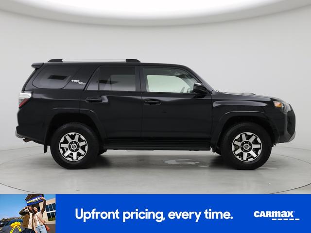 Photo of 2018 Black Toyota 4Runner