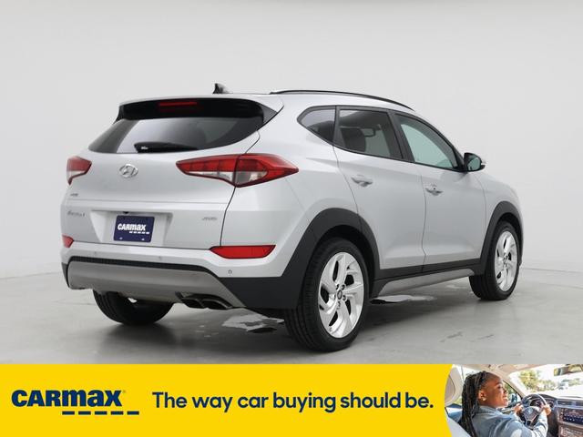 Photo of 2018 Silver Hyundai TUCSON
