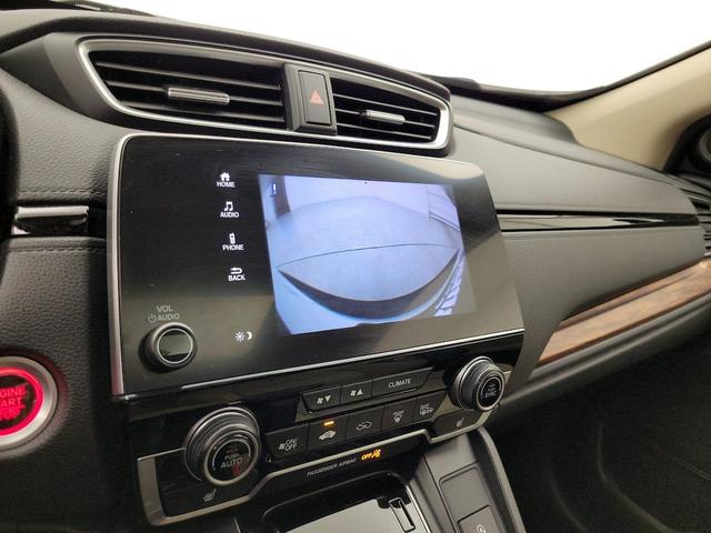 Photo of 2021 White Honda CR-V