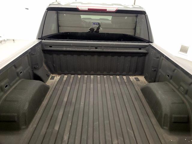 Photo of 2022 Black Chevrolet Silverado 1500