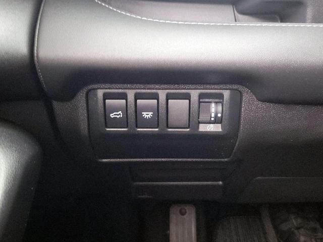 Photo of 2024 White Subaru Ascent
