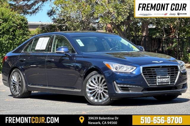 2018 Genesis G90