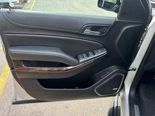 Photo of 2019 Silver Ice Metallic Chevrolet Suburban
