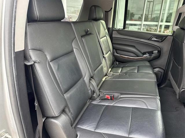Photo of 2019 Silver Ice Metallic Chevrolet Suburban