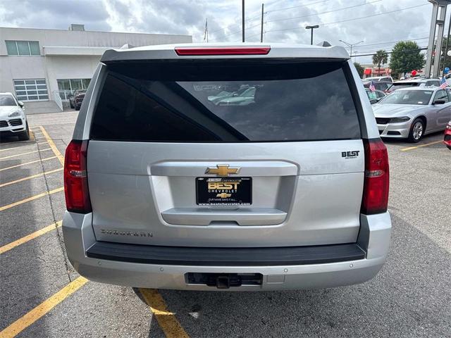 Photo of 2019 Silver Ice Metallic Chevrolet Suburban