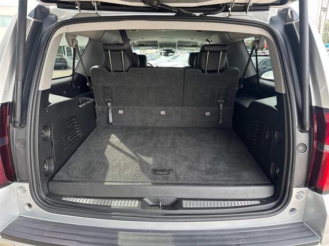 Photo of 2019 Silver Ice Metallic Chevrolet Suburban