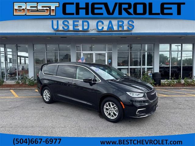 2023 Chrysler Pacifica