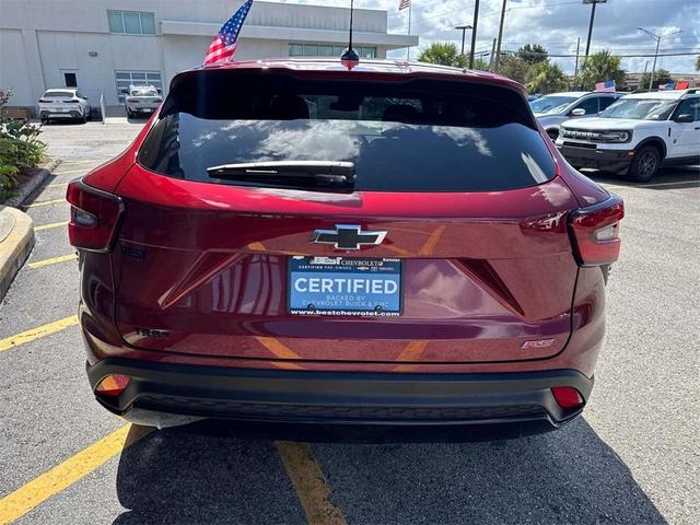 Photo of 2024 Crimson Metallic Chevrolet Trax