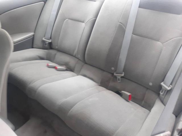 Photo of 2004 Silver Dodge Stratus