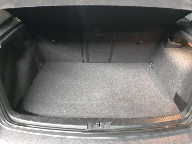 Photo of 2008 Gray Volkswagen Rabbit
