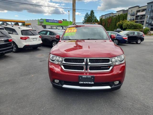 Photo of 2013 Burgundy Dodge Durango