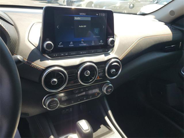 Photo of 2023 Electric Blue Metallic/Super Black Nissan Sentra