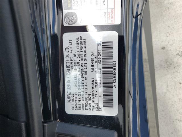 Photo of 2024 Black Diamond Pearl Nissan Z