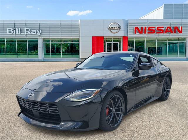 Photo of 2024 Black Diamond Pearl Nissan Z
