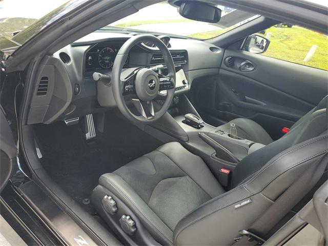 Photo of 2024 Black Diamond Pearl Nissan Z