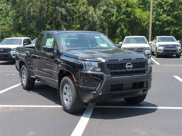 Photo of 2025 Super Black Nissan Frontier