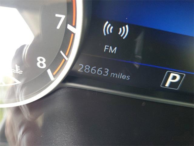 Photo of 2019 Pearl White Tricoat Nissan Murano