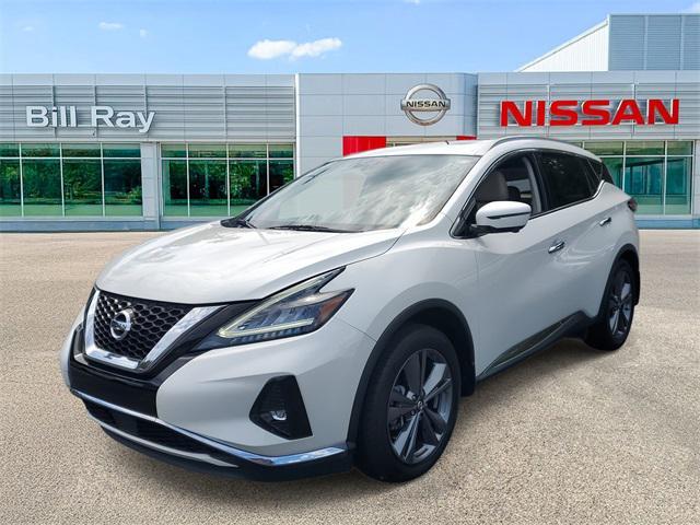 Photo of 2019 Pearl White Tricoat Nissan Murano