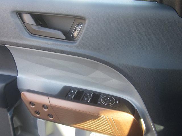 Photo of 2024 Iconic Silver Metallic Ford Maverick