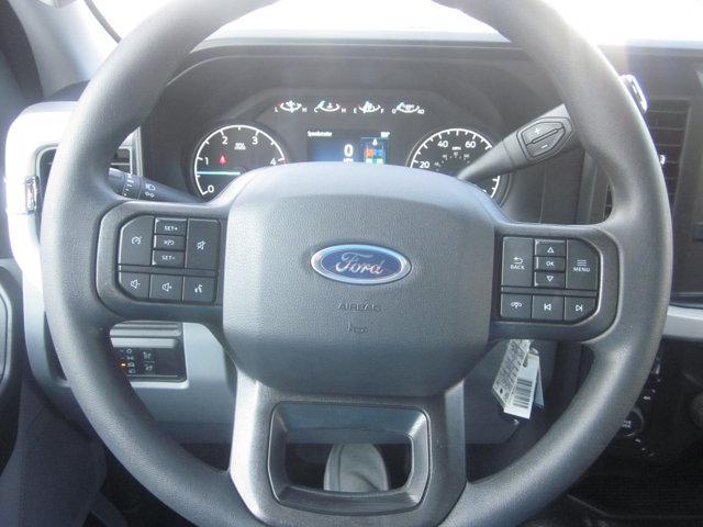 Photo of 2026 Oxford White Ford F-350